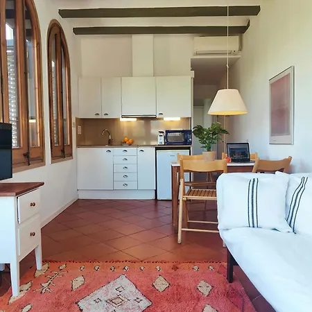 Appartamento Rambla C- Ideal For Couples; Remote Workers